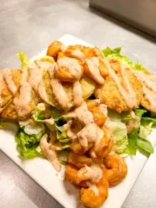 green tomator with shrimp-remoulade